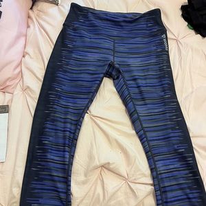 Reebok capri leggings size S